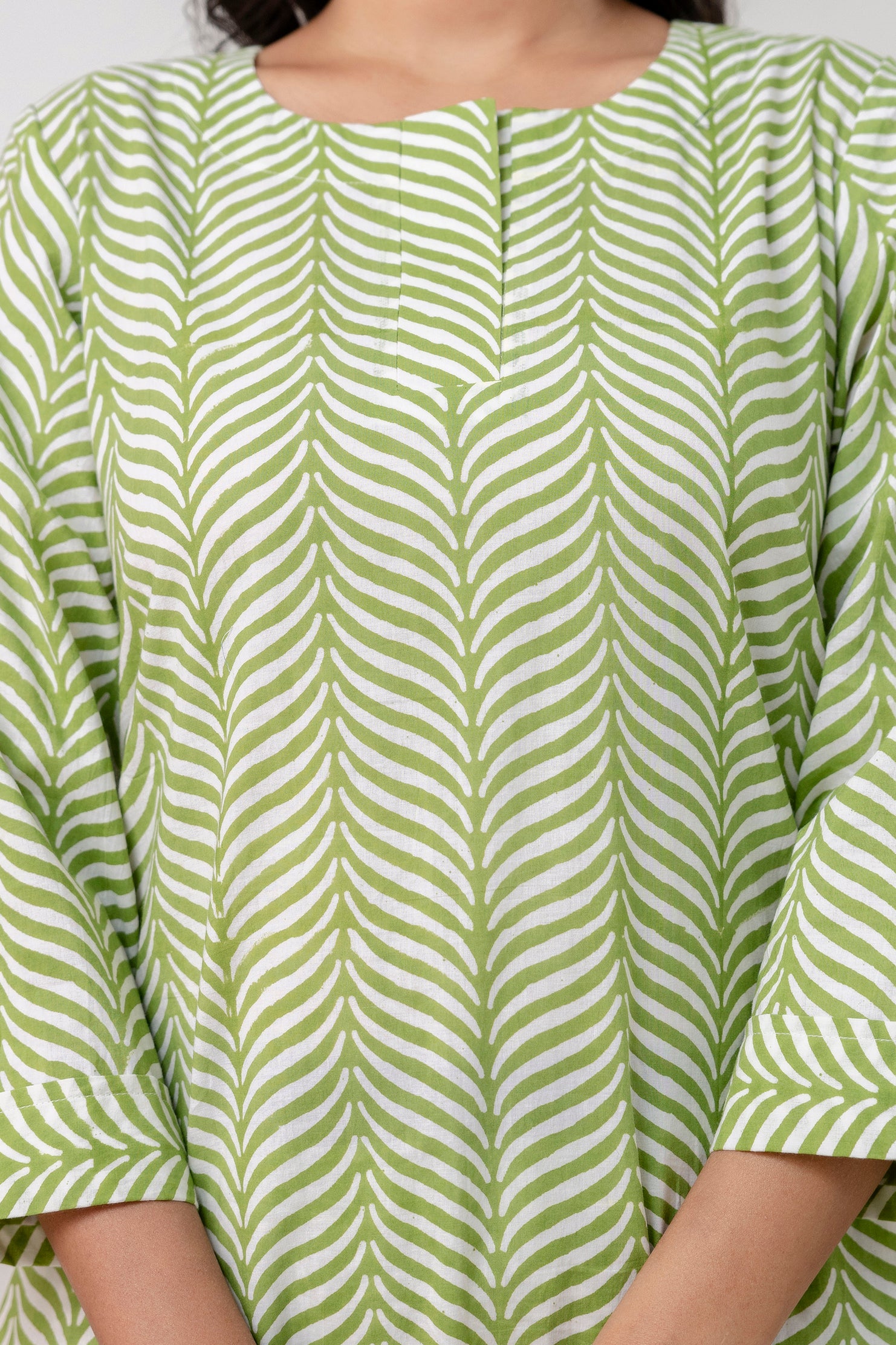 Ambar Hues Co-ord Set - Green White