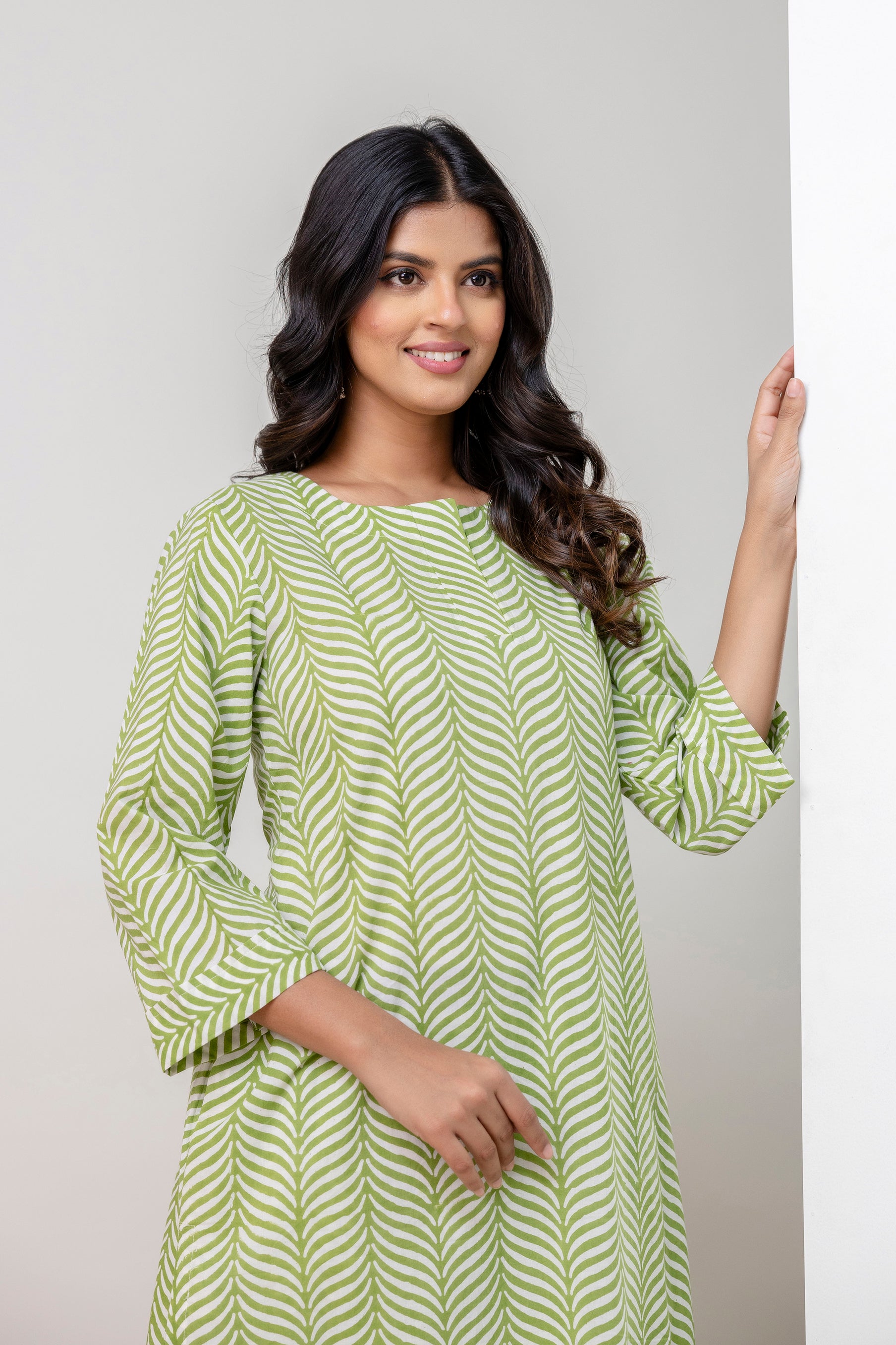 Ambar Hues Co-ord Set - Green White