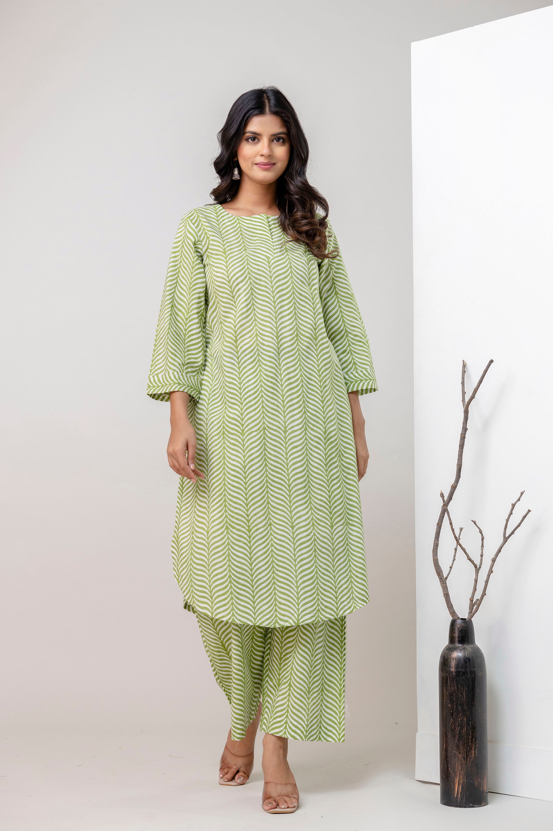 Ambar Hues Co-ord Set - Green White