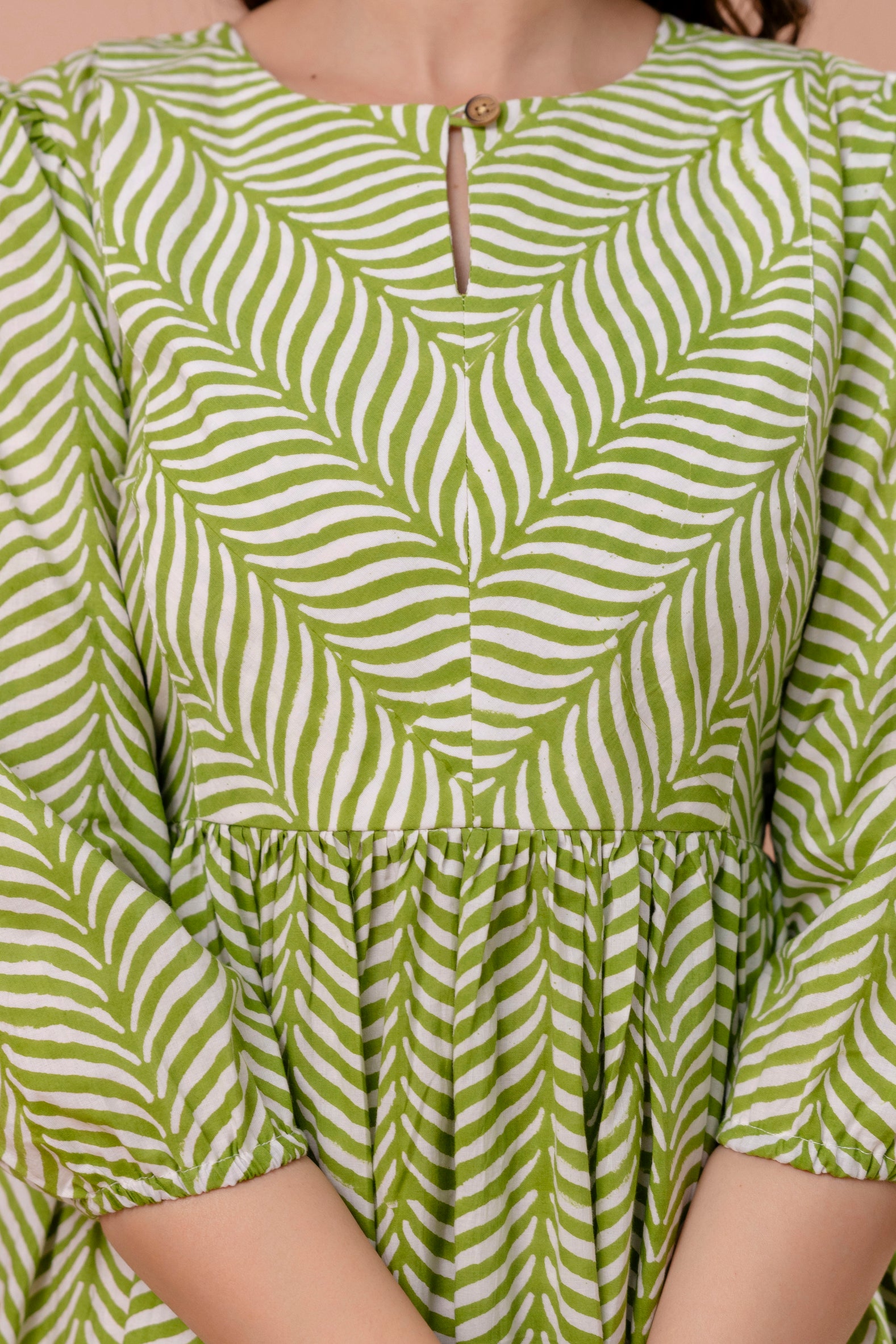 Ambar Hues Dress - Green White