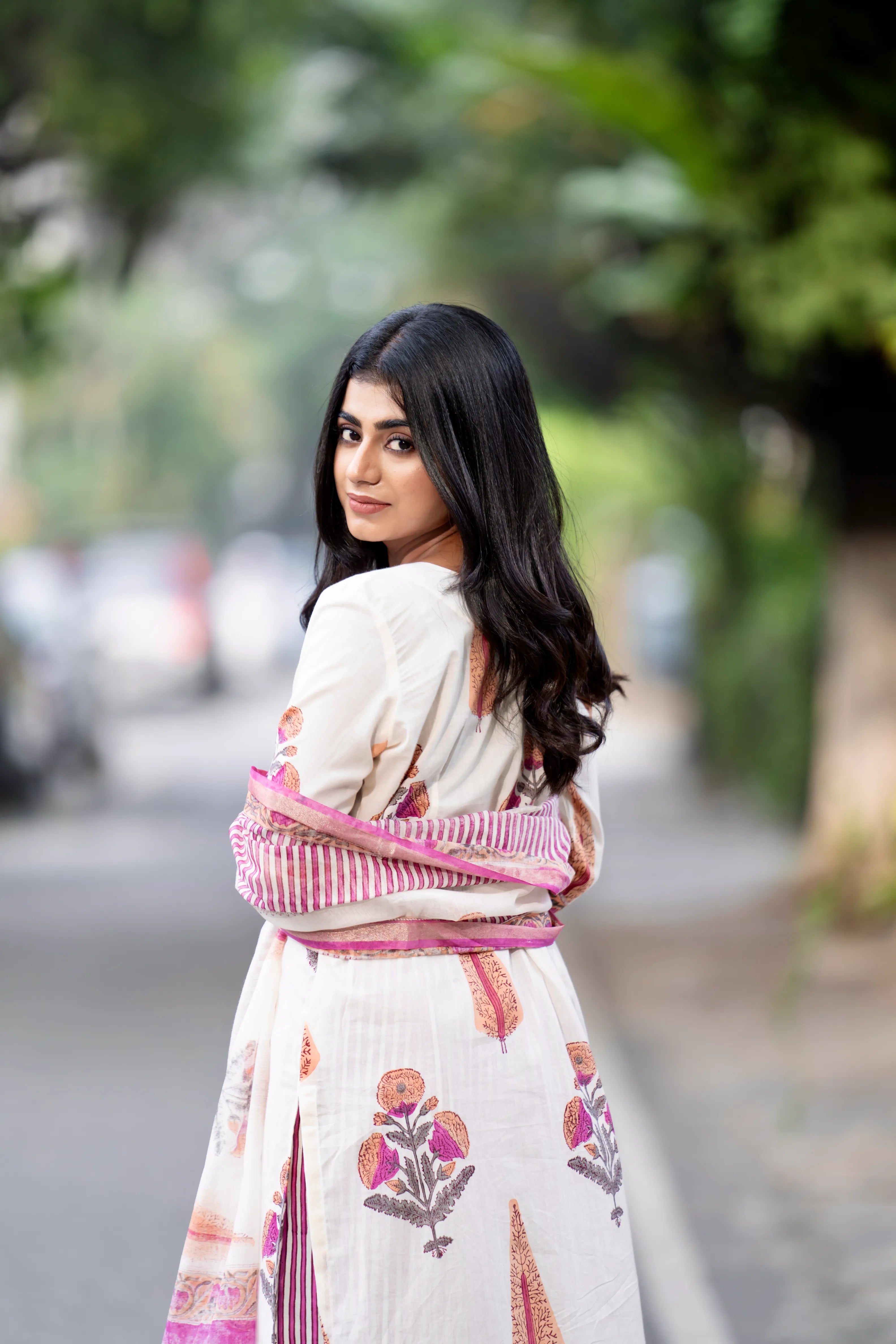 Mughal Motif Suit Set - Cream Pink