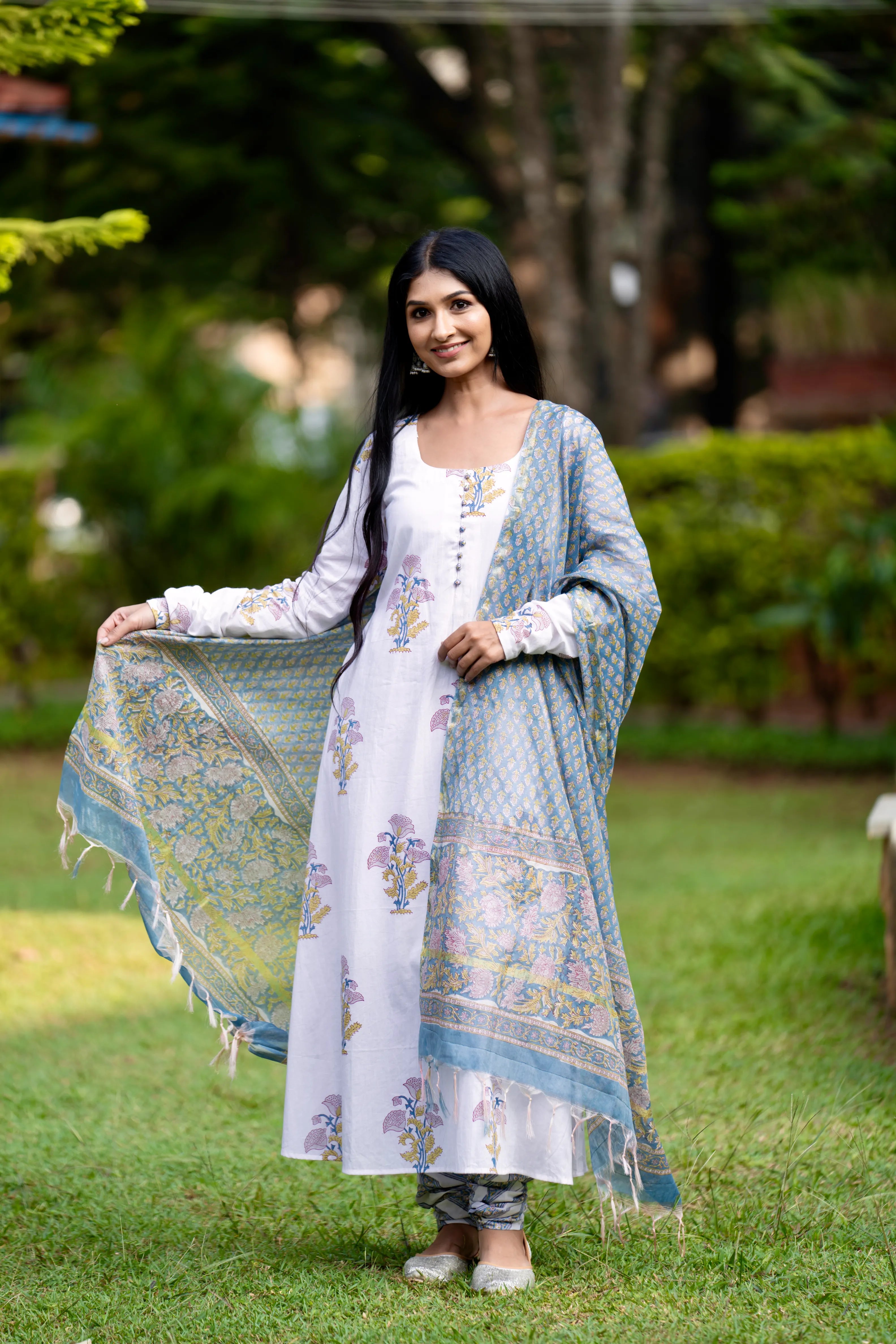 Mughal Motif Suit Set - White Blue Chudidar