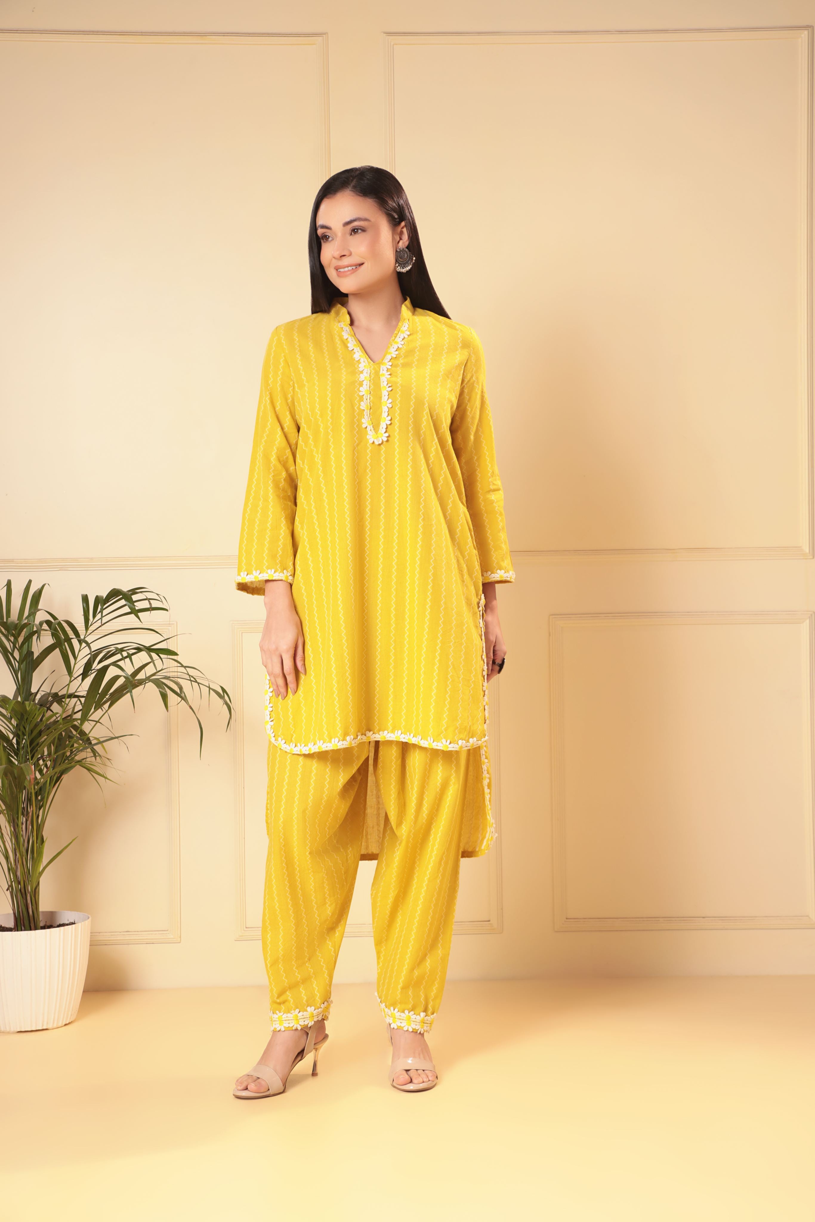 Raahi Co-ord Set - Yellow White