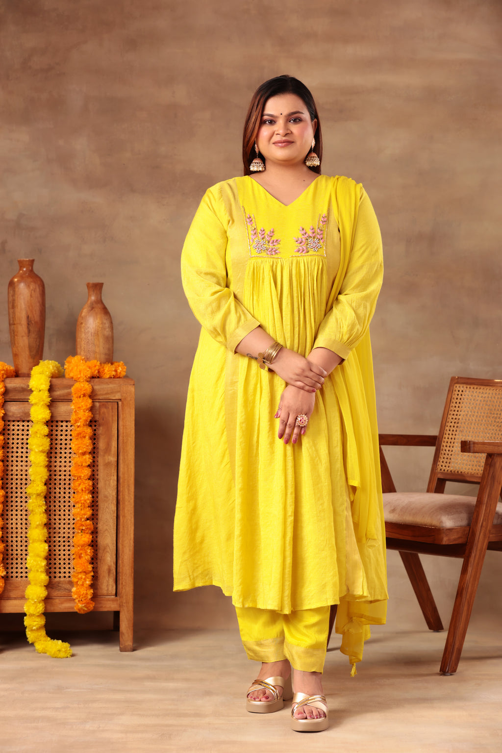 Sitara Suit Set - Yellow Linen