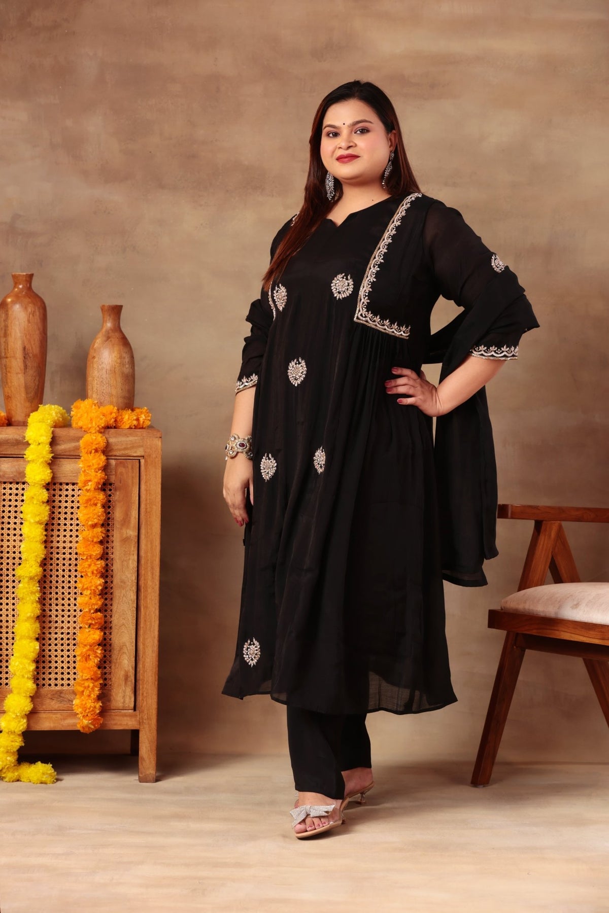 Sitara Suit Set - Black Gold